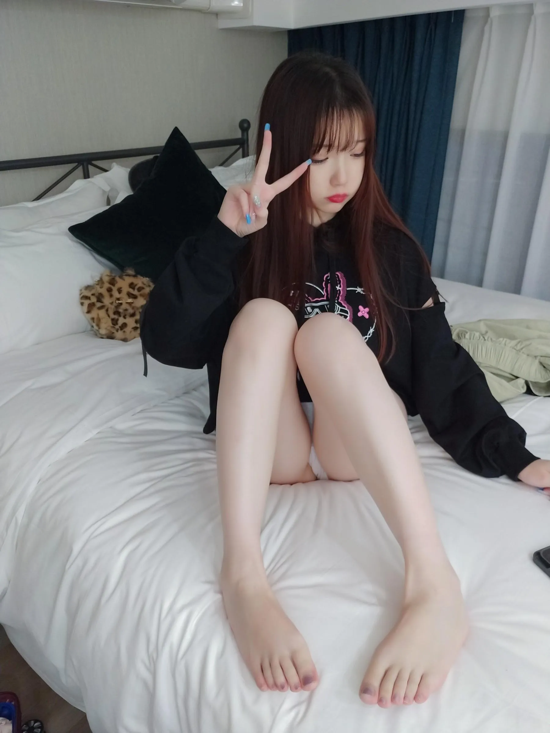 雪晴Astra – 自撮Vol.21 美腿美足美臀 [79P]插图4